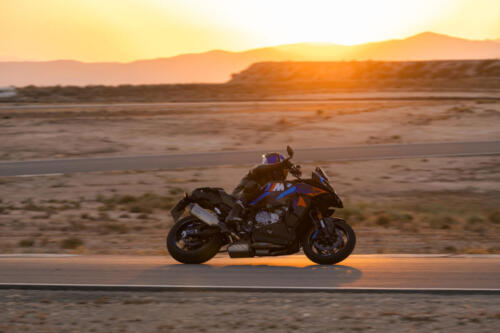 BMW M 1000 XR - 2024 (9)