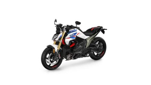 BMW R 1300 R (13)
