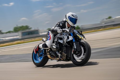 BMW R 1300 R TITAN (6)