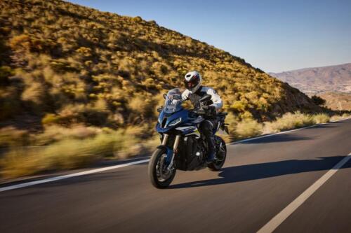 BMW S 1000 XR - 2024 (4)