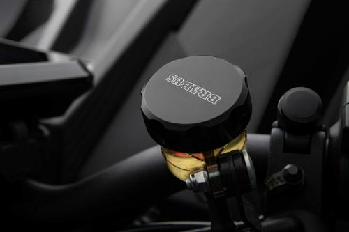 BRABUS 1300 R_signature black_studio (20)