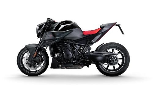 BRABUS 1300 R_signature black_studio (3)