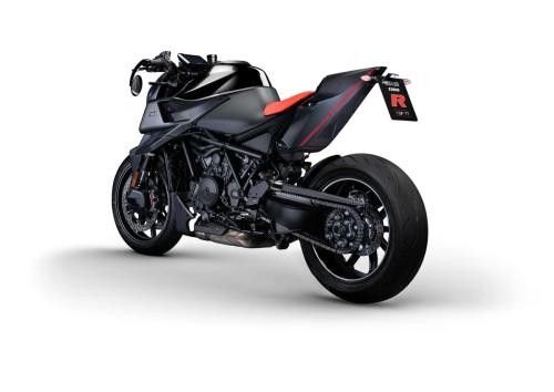 BRABUS 1300 R_signature black_studio (4)