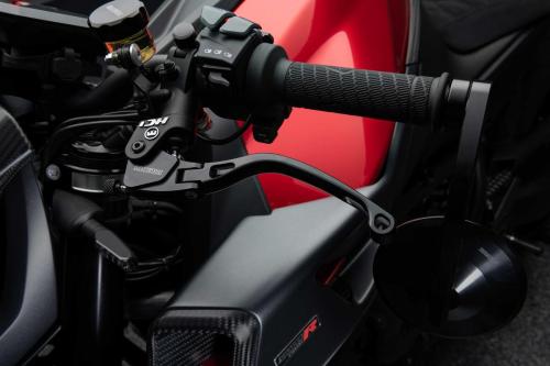 BRABUS 1300R_magmared_studio (7)
