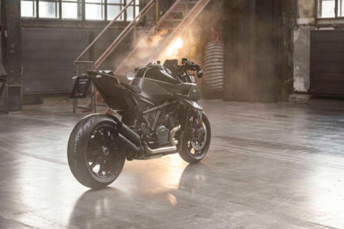 BRABUS KTM 1300 R 23 (102)