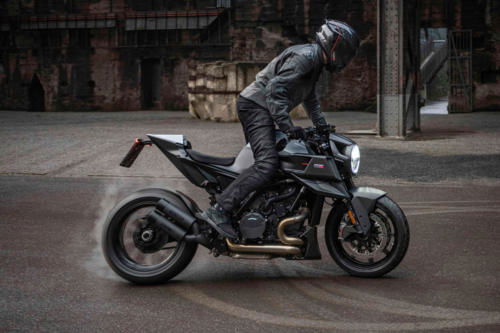 BRABUS KTM 1300 R 23 (123)