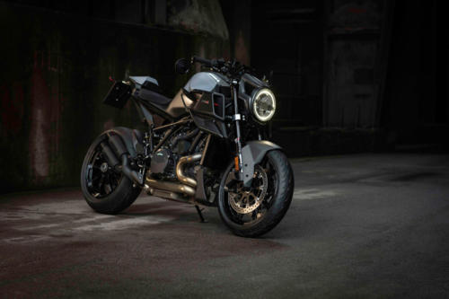 BRABUS KTM 1300 R 23 (127)