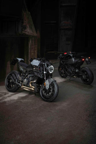 BRABUS KTM 1300 R 23 (133)