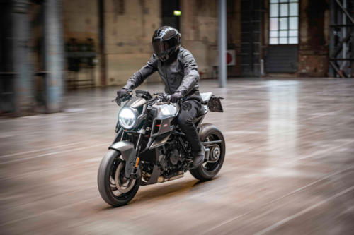 BRABUS KTM 1300 R 23 (54)