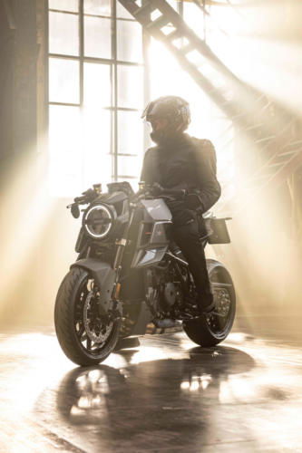 BRABUS KTM 1300 R 23 (68)