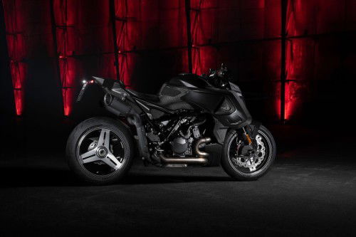 BRABUS_1400R_Outdoor (3)