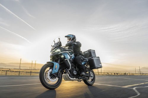 CFMOTO 800MT-ES (12)