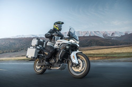 CFMOTO 800MT-ES (7)