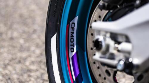 CFMoto 675 SR-R (17)_1