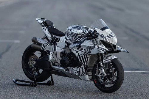 CFMoto-V4-SR-RR-_4__1