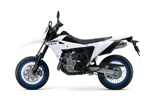 DR-Z400SMRLM5_30H_Lside