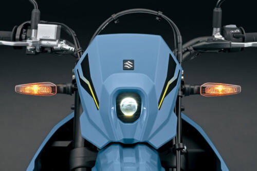 DR-Z400SMRLM5_Front_turn_signal_ON
