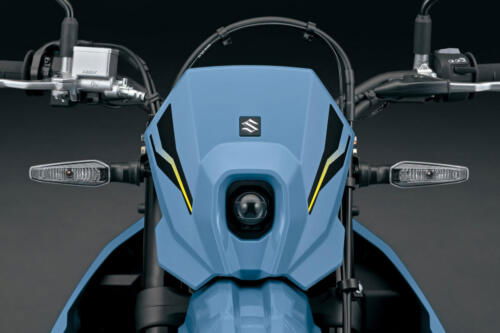 DR-Z400SMRLM5_Headlight_OFF