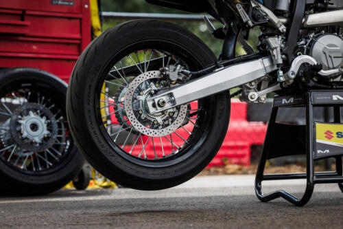 DR-Z400SMRLM5_action_50