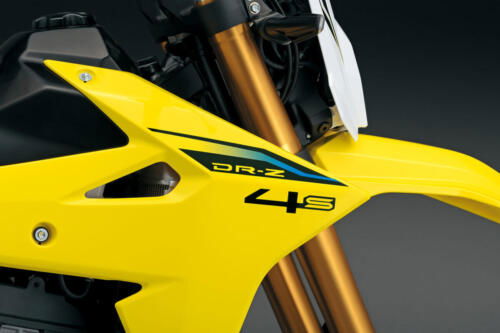 DR-Z400SRJM5_Logo_decal