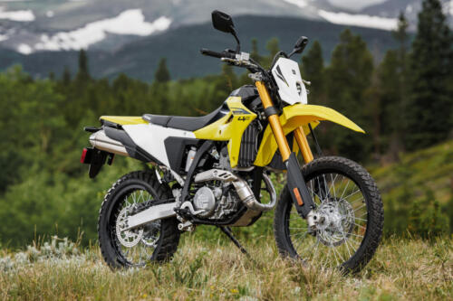 DR-Z400SRJM5_action_21