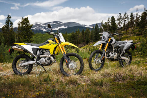 DR-Z400SRJM5_action_45