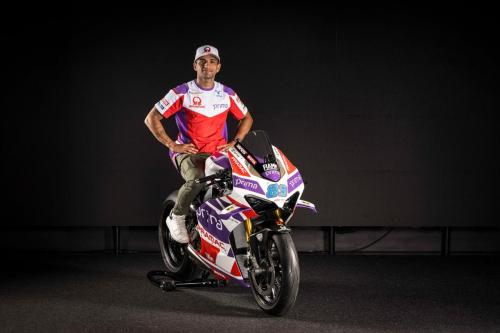 DUCATI_PANIGALE_RACING_REPLICA_2023 _101__UC589893_High