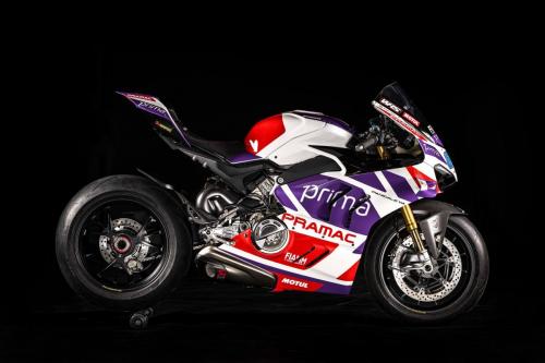 DUCATI_PANIGALE_REPLICA_2024 _36__UC589861_High