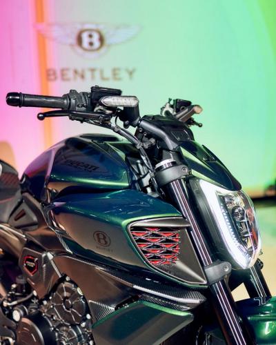 Ducati Diavel for Bentley (124)