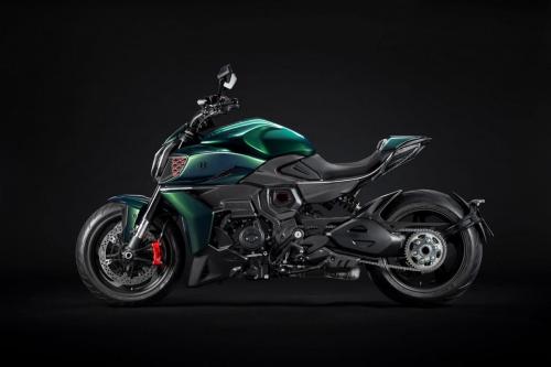 Ducati Diavel for Bentley (13)