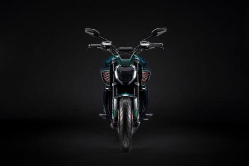Ducati Diavel for Bentley (27)
