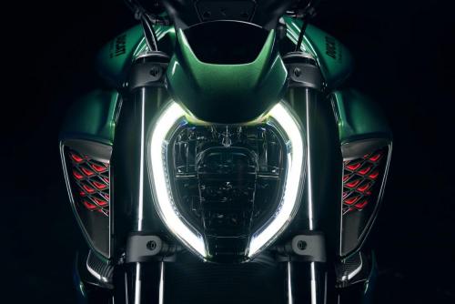Ducati Diavel for Bentley (55)