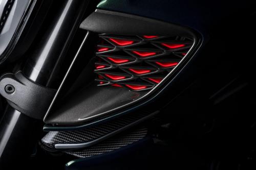 Ducati Diavel for Bentley (77)