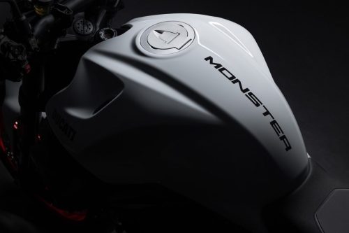 Ducati Monster 2026 _ (5)