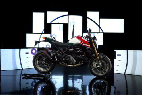 Ducati Monster 30 Anniversario (47)