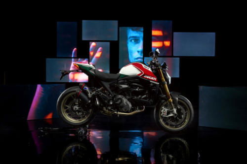Ducati Monster 30 Anniversario (59)