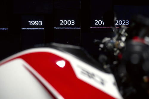 Ducati Monster 30 Anniversario (81)