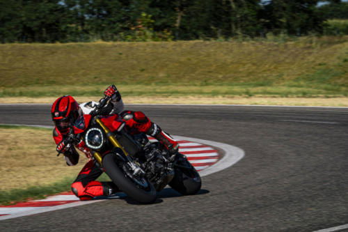 Ducati Monster SP 2023 (7)