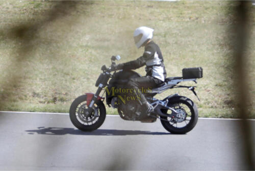 Ducati Monster V2 Prototyp (16)