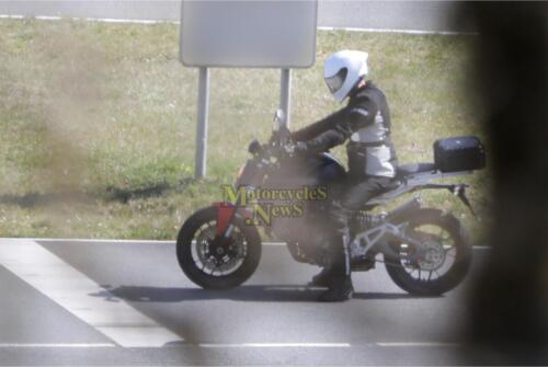 Ducati Monster V2 Prototyp (3)