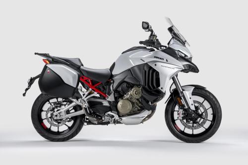 Ducati Multistrada V4 S 2022 (19)