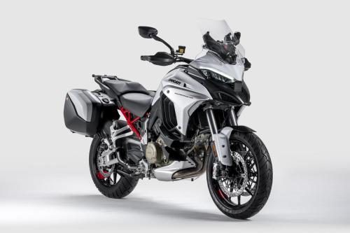 Ducati Multistrada V4 S 2022 (23)