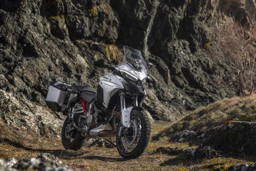 Ducati Multistrada V4 S 2022 (28)