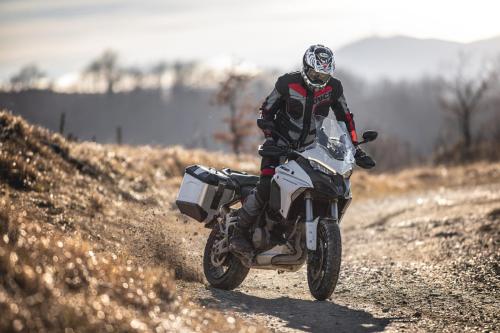 Ducati Multistrada V4 S 2022 (33)