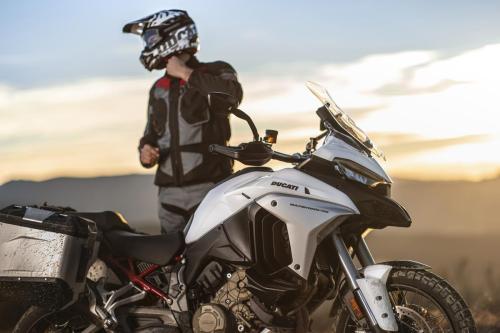 Ducati Multistrada V4 S 2022 (39)