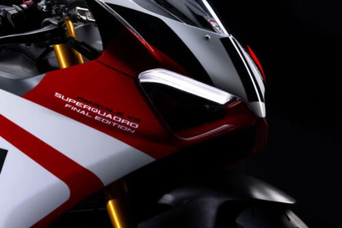Ducati Panigale V2 Superquadro Final Edition (20)