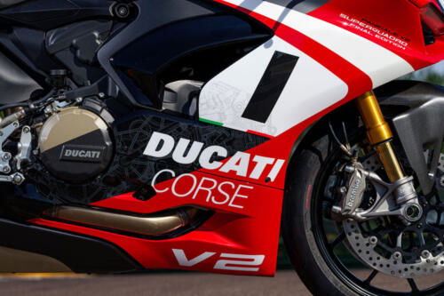 Ducati Panigale V2 Superquadro Final Edition (25)