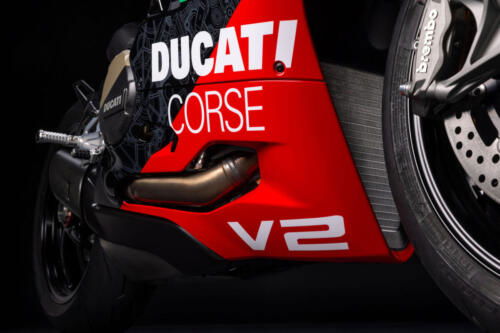 Ducati Panigale V2 Superquadro Final Edition (29)