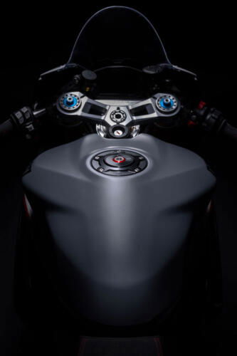 Ducati Panigale V2 Superquadro Final Edition (51)