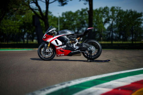 Ducati Panigale V2 Superquadro Final Edition (80)